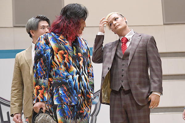 Juniors, heavyweights come All Together Again at press conference | NEW JAPAN PRO-WRESTLING